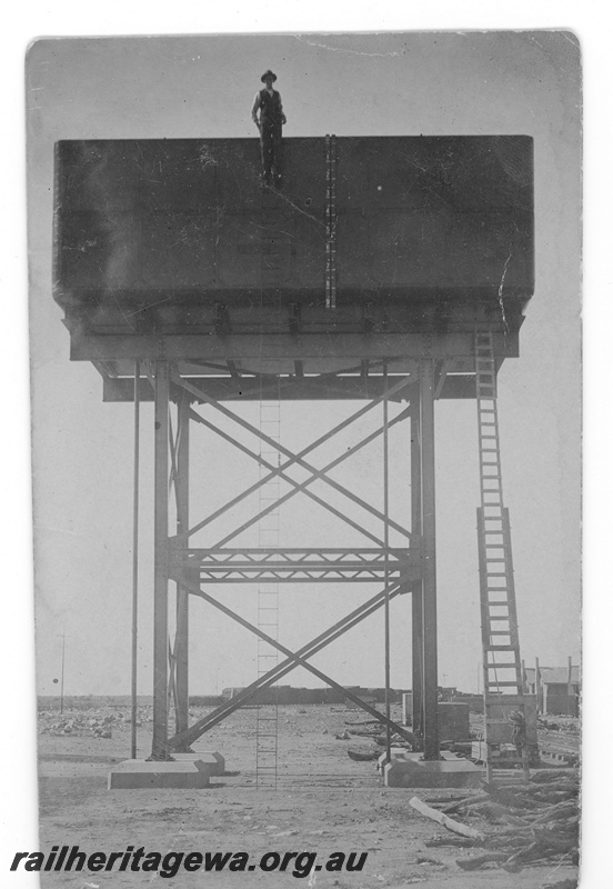 P16796
Commonwealth Railways (CR) - TAR line water tank Unknown location. c1916
