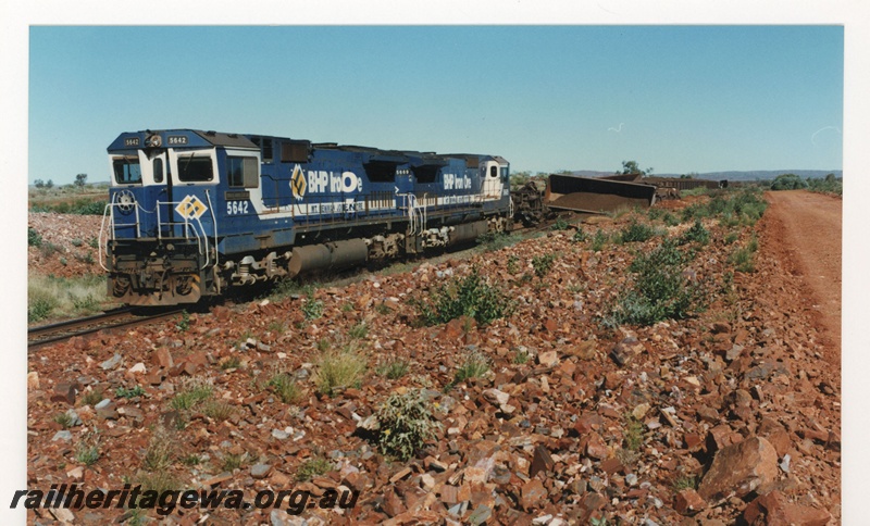 P18909
Mount Newman (MNM) CM40-8M class 5642 