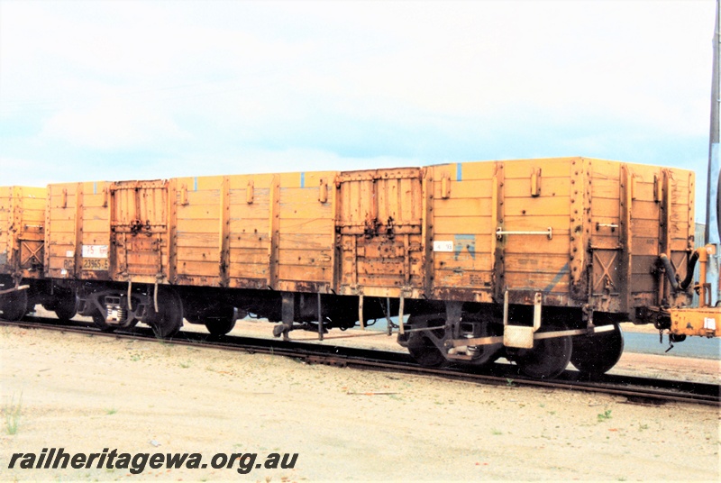 P19546
RCA class 23965 bogie open wagon, yellow livery with a small Westrail logo on the right hand end of the side, Midland, side and end view
