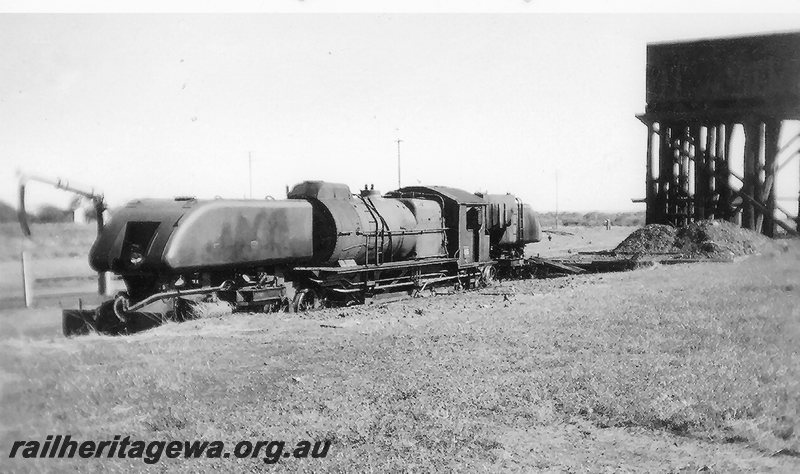 P20741
ASG class  in derelict condition, Coolgardie loco. EGR line. 
