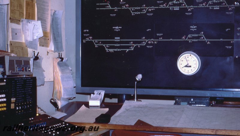 P20748
Merredin train control panel. EGR line.
