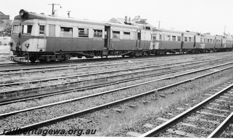 P20876
Four AdE class  Governor Railcars led by ADE class 451 Governor Bedford coupled together  at Midland Junction. ER line.  
