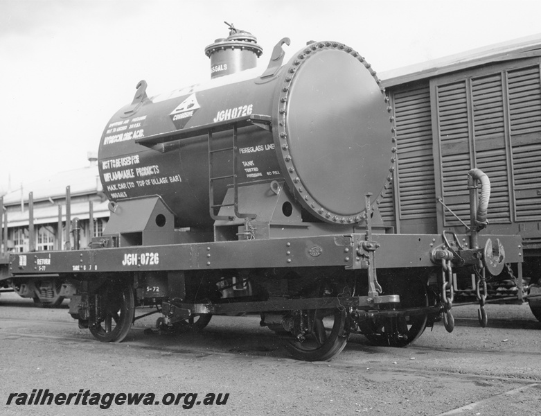 P20882
JGH class 8726 hydrochloric acid tank wagon at the Midland Workshops. ER line.
