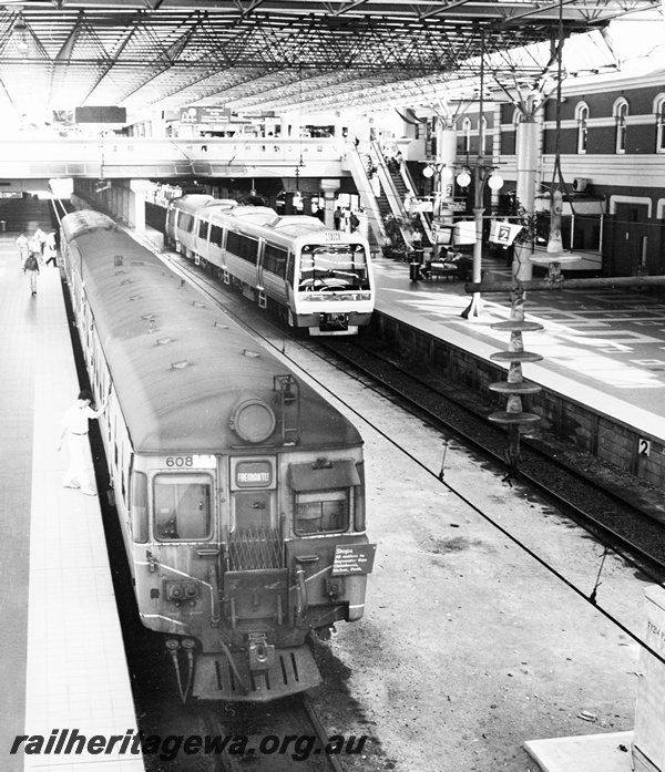 P20914
Suburban DMU, railcar 608 leading, stops board showing 