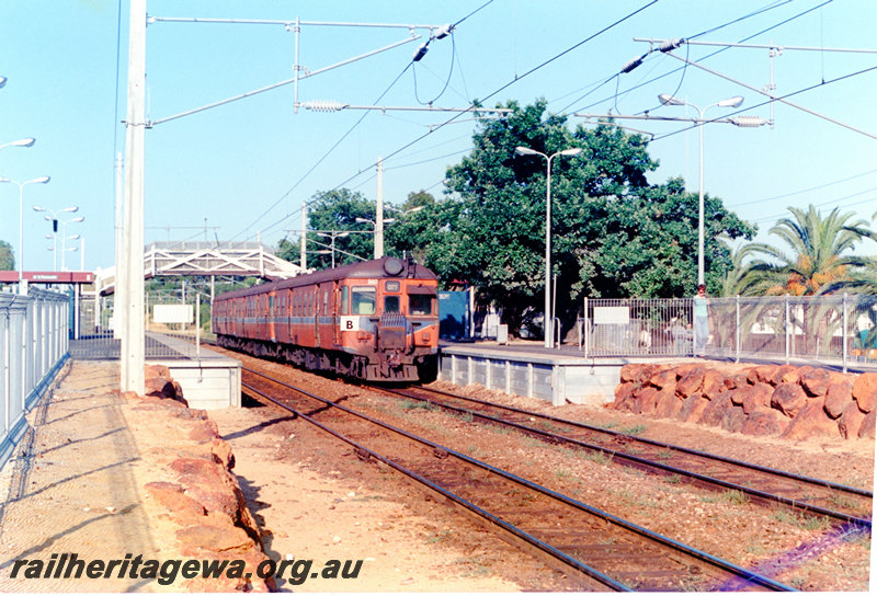 P22896
ADG class 618 with 