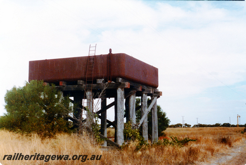 P23059
Water tower, Scaddan, CE line, view from ground level
