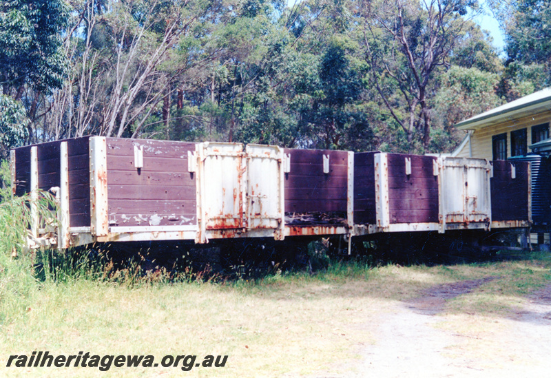 P23088
GE class 12007, GE class  12346, Denmark, D line, end and side view 
