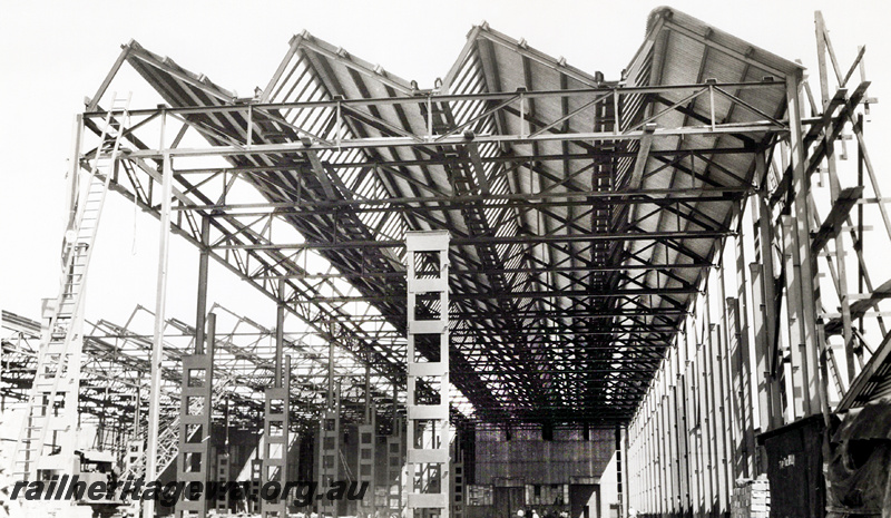 P23579
Midland Workshops - Shell Annexe was built by demolishing the east wall of Block 3 and extending the block to the east.
