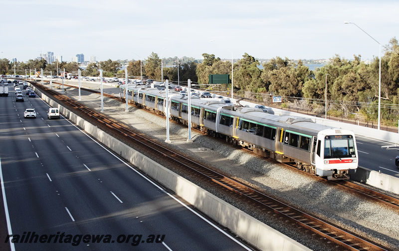 P23654
AEA class 237, AEB class 327, comprising EMU set 27, another AE class EMU set, south Perth, Mandurah line, side and end view
