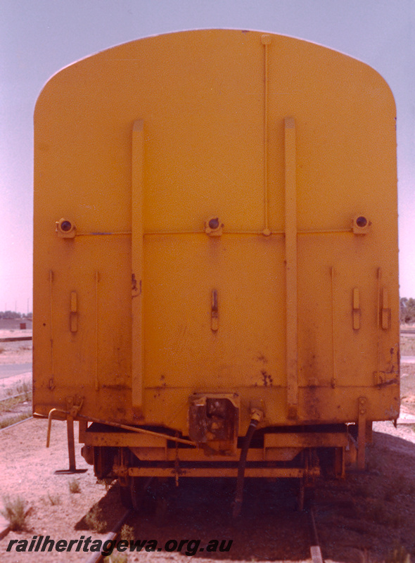 P23679
WBA class 802 standard gauge brakevan -end view.
