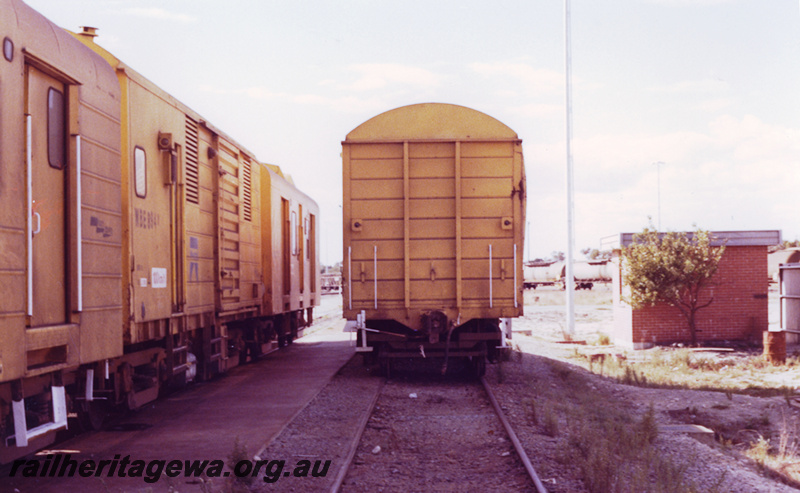 P23683
WBE class  standard gauge brakevan - end view. Converted from WVB class 4 wheel brakevan.
