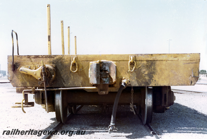 P23693
WFA class 31023 standard gauge flat top wagon  - end view. In 1988 converted to WQCY flat top wagon.
