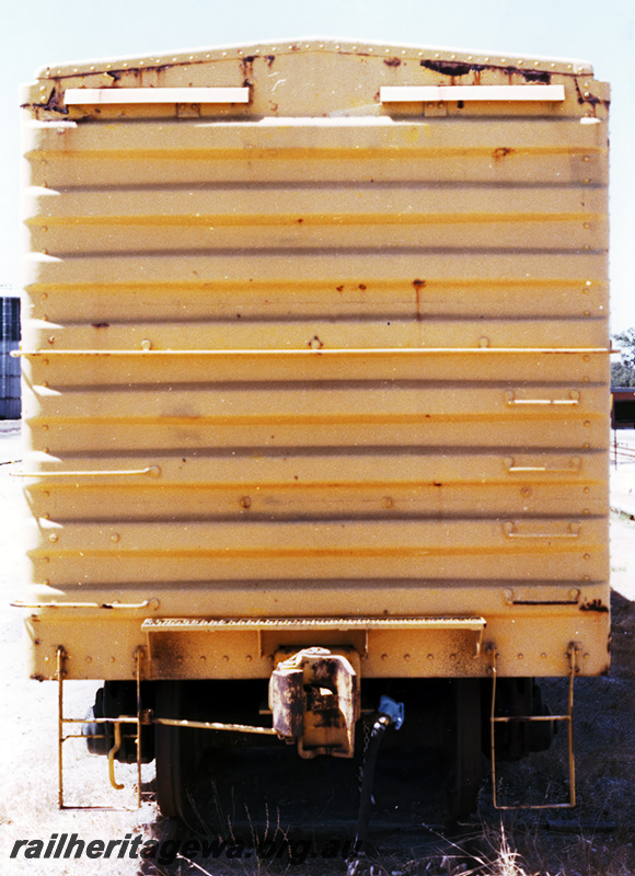 P23723
WSB class 30701 standard gauge breakdown equipment van -end view
