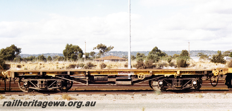P23724
WSF class standard gauge flat top wagons for  carrying emergency equipment  - side view
