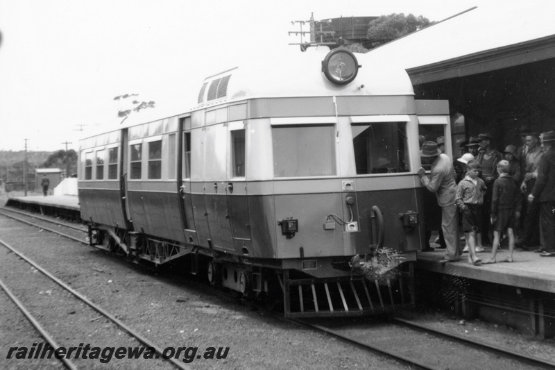 P23776
ADE class 446 