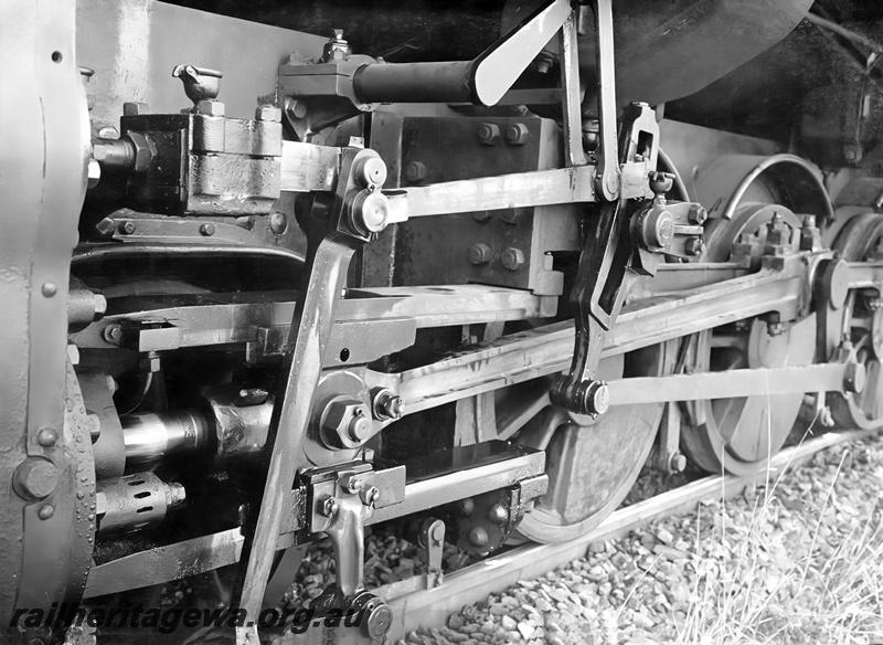 P23801
Motion of F class 398, the loco in the Swan View derailment of 19421105, close up
