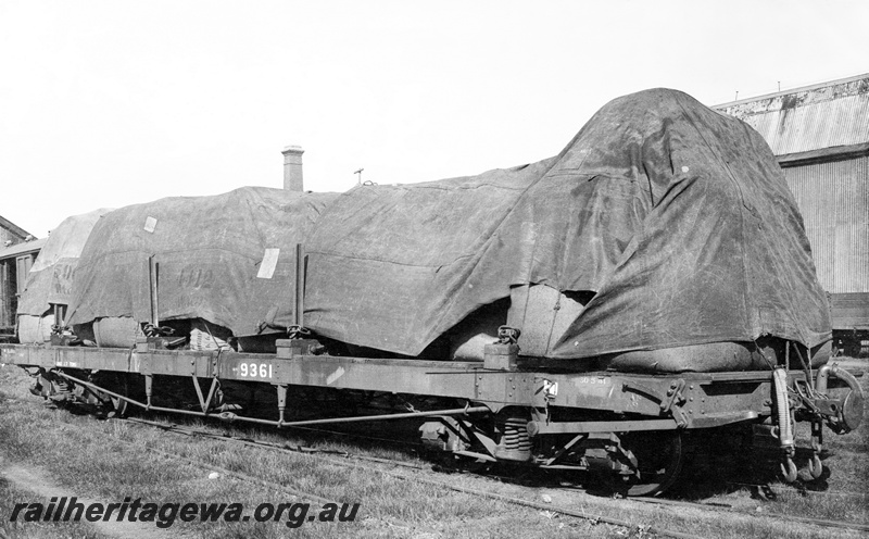 P23814
QA class wagon 9361, with tarped load of unpressed wool bales, side and end view
