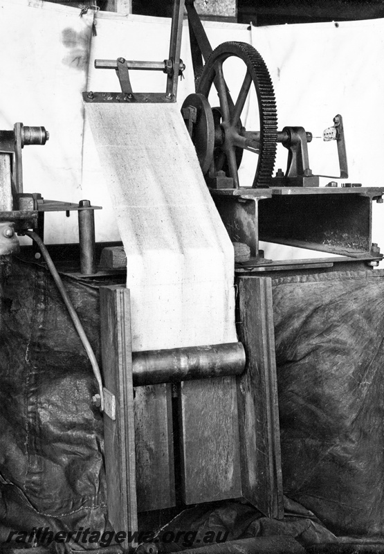 P23858
Canvas testing machine, Midland workshops, Midland, ER line, close up view
