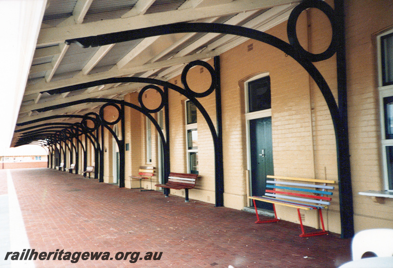 P23926
Station canopy, disused Bunbury station, view along the old platform

