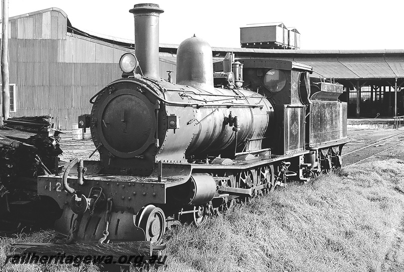 P24010
G class 123 Bunbury Roundhouse. SWR line.

