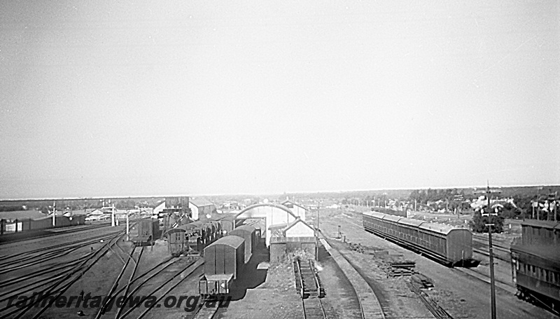 P24054
Yard, sheds, sidings, signals, rakes of wagons and carriages, Kalgoorlie, EGR line, elevated overview

