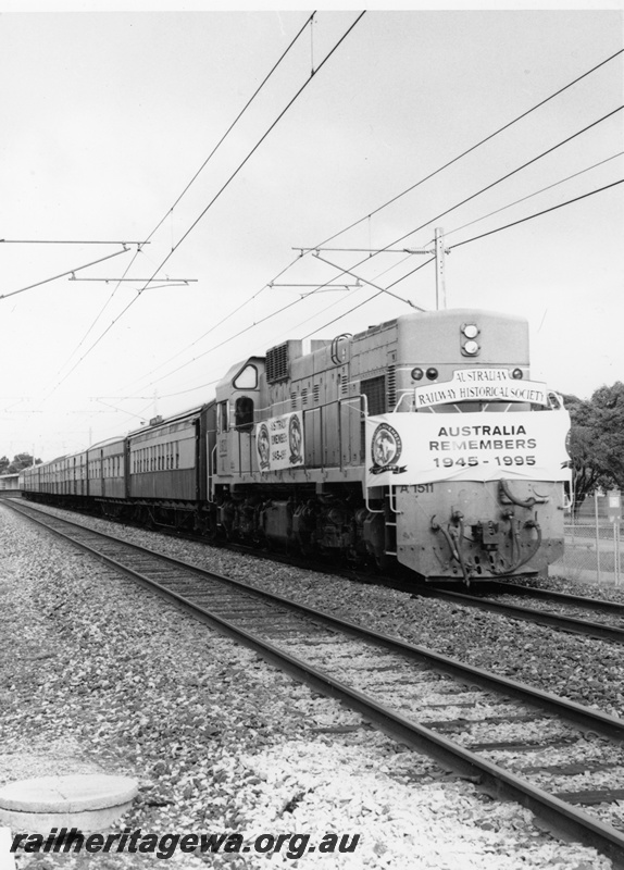 P24089
A class 1511 on an ARHS special train with a banner on the front 