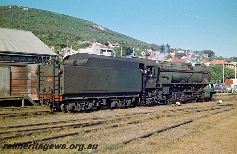 P24178
V class 1204, goods shed, loading platform, houses, tracks, point levers, Albany, GSR line
