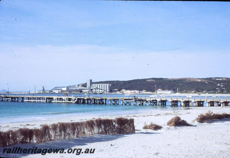 T00699
Jetty, new wharf, Esperance, 
