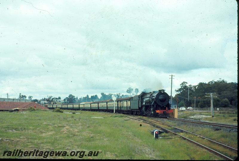T01012
V class 1204,  NSW Rail Transport Museums Western Endeavour Reso Train  travelling between Collie and Brunswick BN line, departing Collie.

