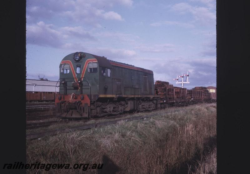 T02039
F class 43, Midland, goods train from Forrestfield
