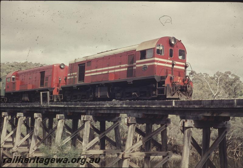 T02273
F class 45, plain red livery double heading with F class 43, MRWA livery on the  Tullis trestle bridge over the Hotham River, PN line, ARHS tour train returning from Boddington,PN line, side and front view of the locos
