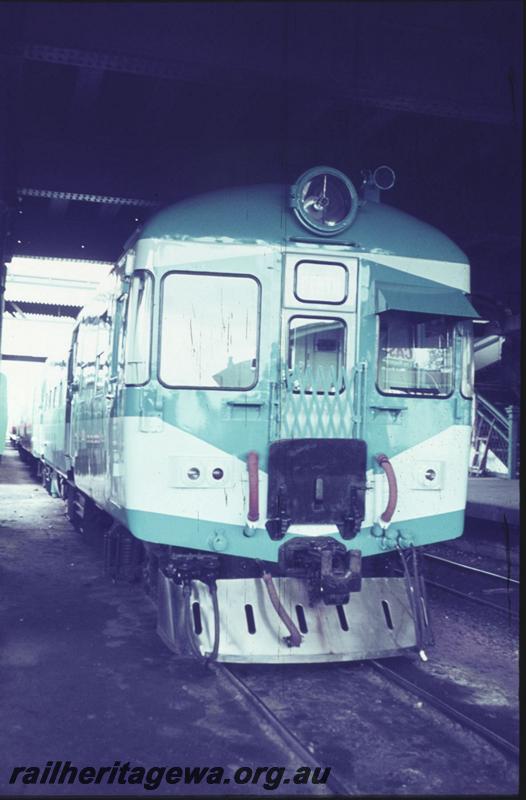 T02439
ADX class  670 , Nanking blue and light grey livery, stainless steel cowcatcher, head on view, ADX 670 ran in this livery from 7.7.1966 to 22.10.1968

