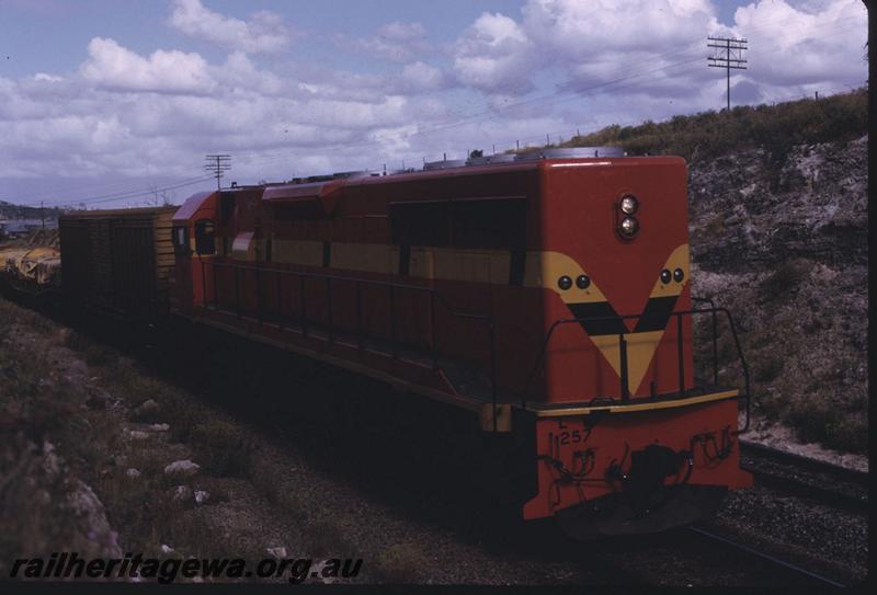 T02715
L class 257, International Safety orange livery, long hood leading, South Fremantle, freight train.
