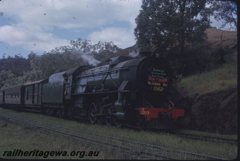 T03932
ARHS Vic Div. visit, V class 1213, Unknown location, tour train
