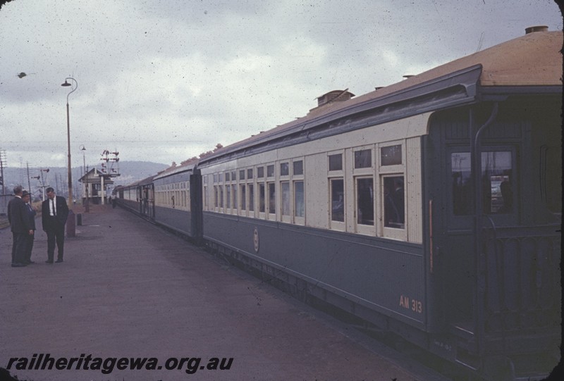 T04314
AM class 313 carriage, Midland station, end and side view, on the first passenger train to travel up the new Avon Valley line
