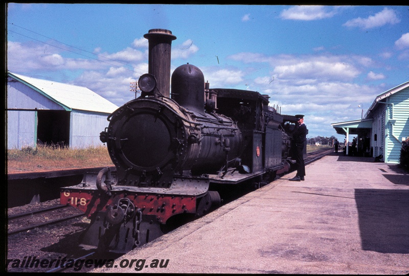 T04448
G class 118 steam locomotive hauling another G class locomotive at Pinjarra. Both locomotives were enroute to Forrestfield for disposal and preservation. SWR line.
