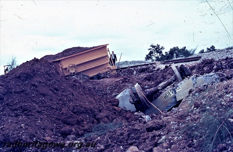 T05583
Kenwick -derailment of loaded iron ore train. SWR line 

