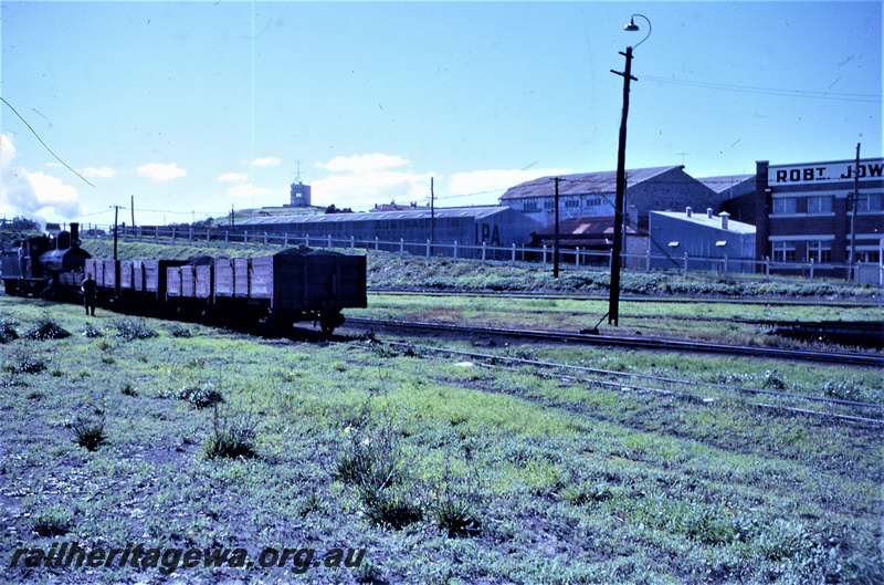 T05654
G class pushing ash wagons, Fremantle loco depot. ER line. 
