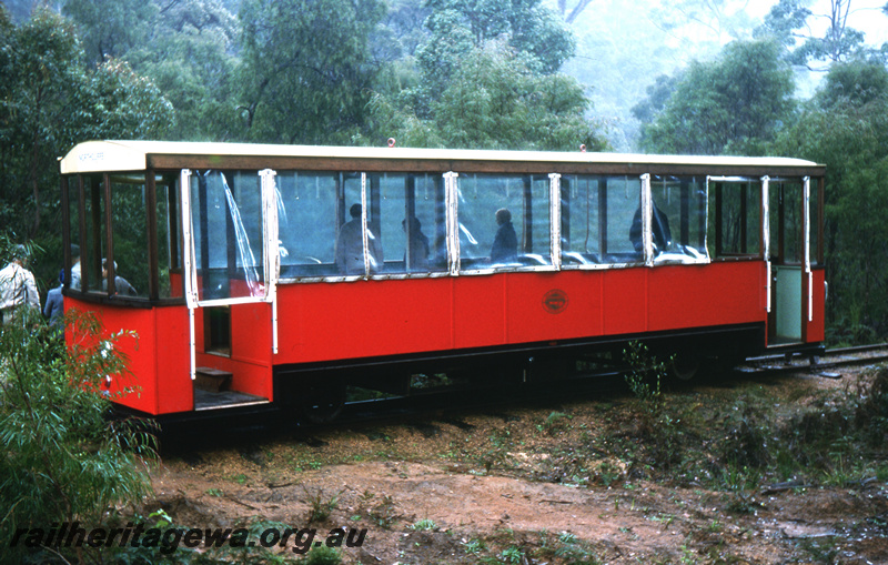 T05690
Pemberton tram car in forest near Warren River. PP line.
