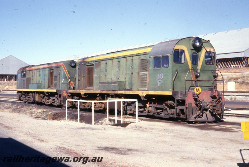 T05710
F class 43 and F class 40 at Avon Locomotive Depot. ER line
