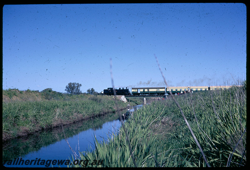 T06301
DD Class 592 on ARHS tour train, crossing bridge between Spearwood and Armadale, returning to Perth via Armadale after parallel run with NSWGR C38 Class 3801 on 