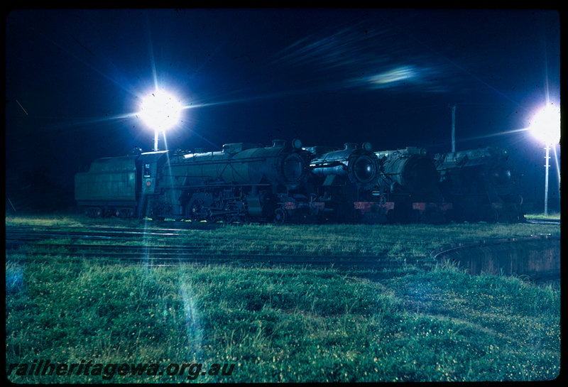 T06396
V Class 1213, V Class 1217, S Class 548 