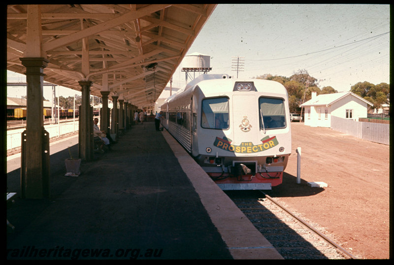 T06662
WCA Class Prospector railcars, two-car set, Kalgoorlie dock platform, EGR line
