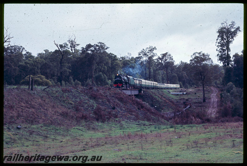 T06721
V Class 1220, ARHS 