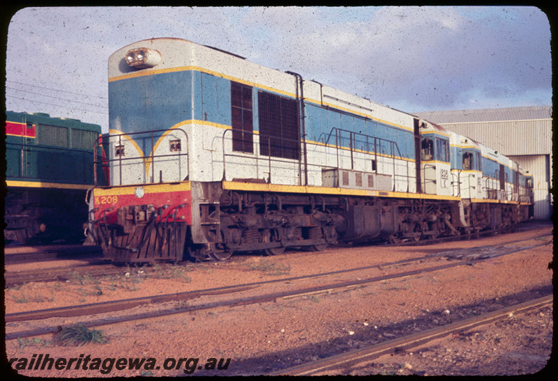 T06774
K Class 208, K Class 207, with an unidentifed K Class, North Fremantle loco depot
