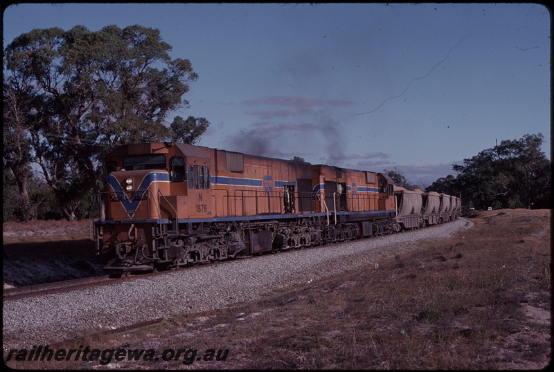 T07607
N Class 1878, N Class 1879, Up loaded bauxite train, approaching Mundijong, Jarrahdale Line
