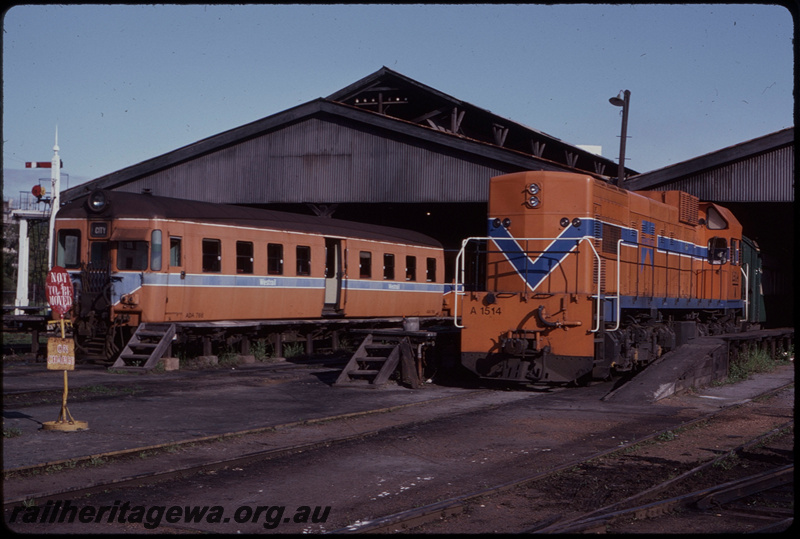T07637
ADA Class 766, A Class 1514, shunting Australind consist, 