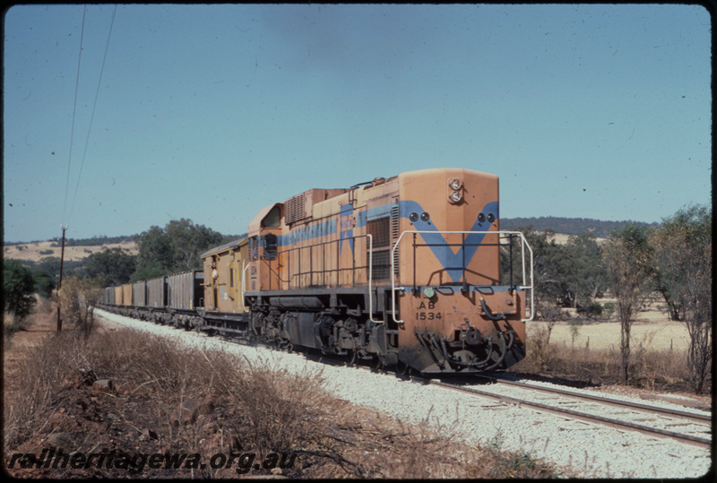 T07661
AB Class 1534, ballast train, north of Toodyay West, CM line
