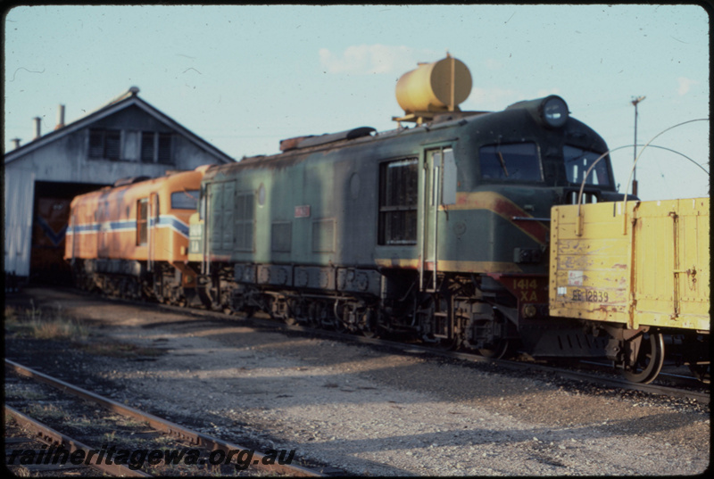 T07676
XA Class 1414 