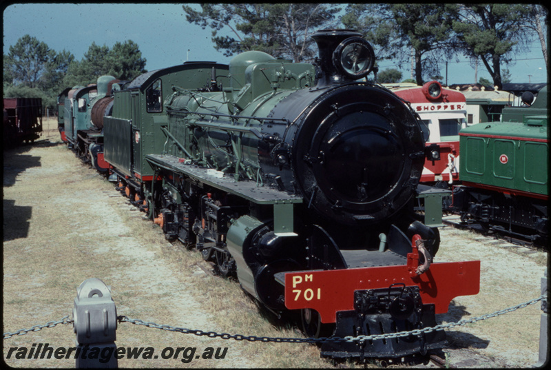 T07683
PM Class 701, U Class 655, UT Class 664, on display, Rail Transport Museum, Bassendean
